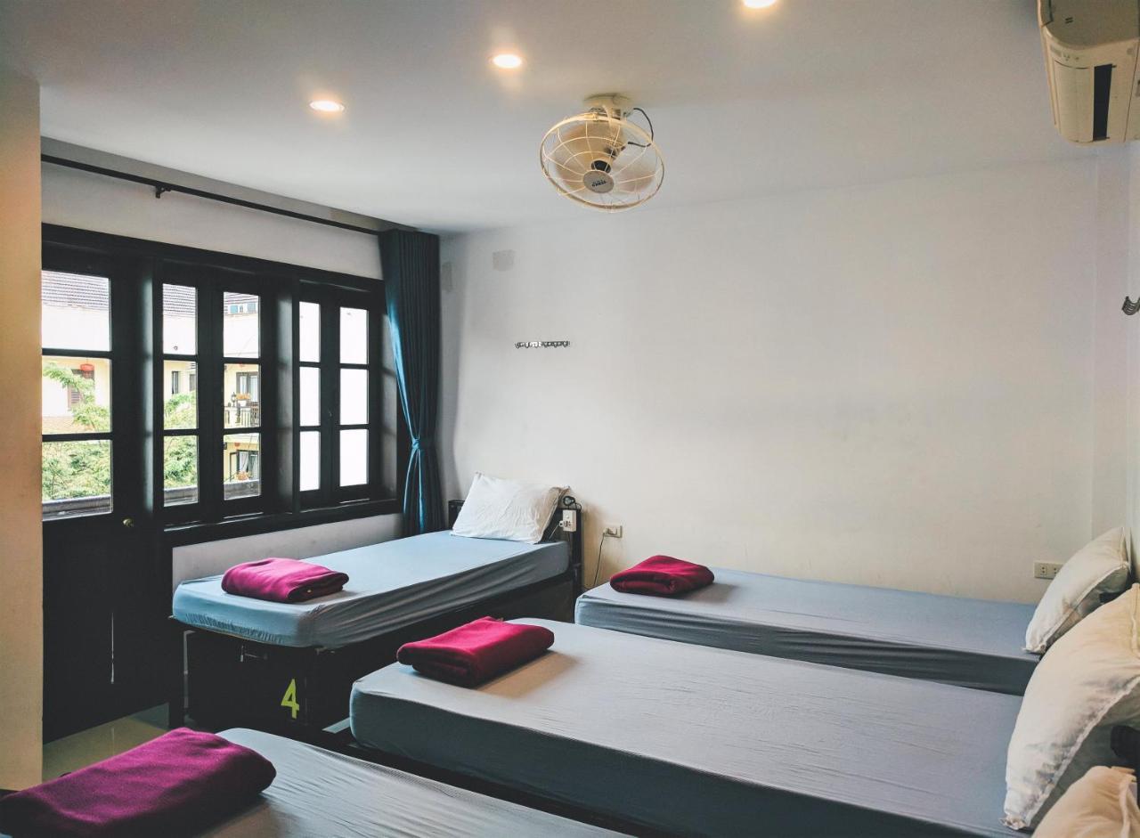 Tribee Kinh Hostel & Bar Hoi An Exterior photo